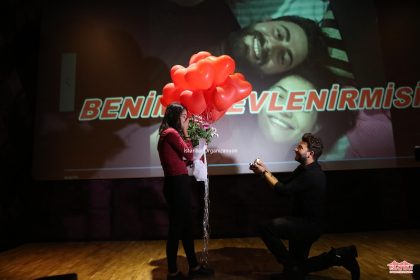 Sinemada Evlilik Teklifi Organizasyonu Paketi İstanbul Organizasyon